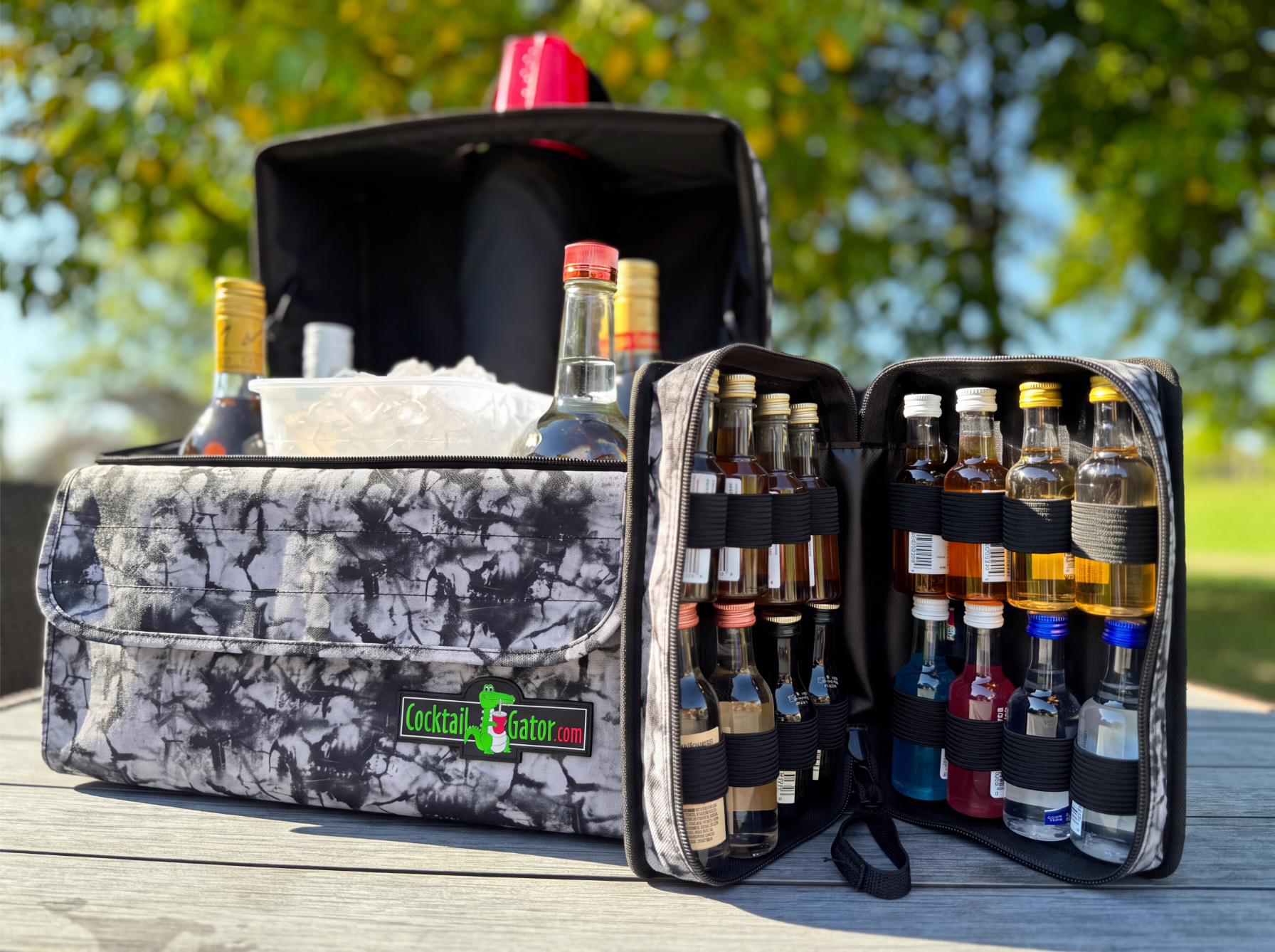 Portable Cocktail Bar Combo - Walk About Gator & Mini Bar - Frostbite